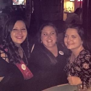 Meet your Posher, Leslie