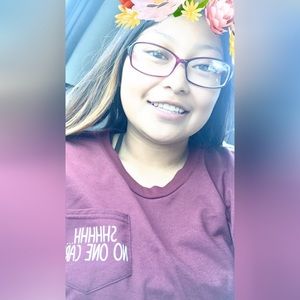 Meet your Posher, Leslie