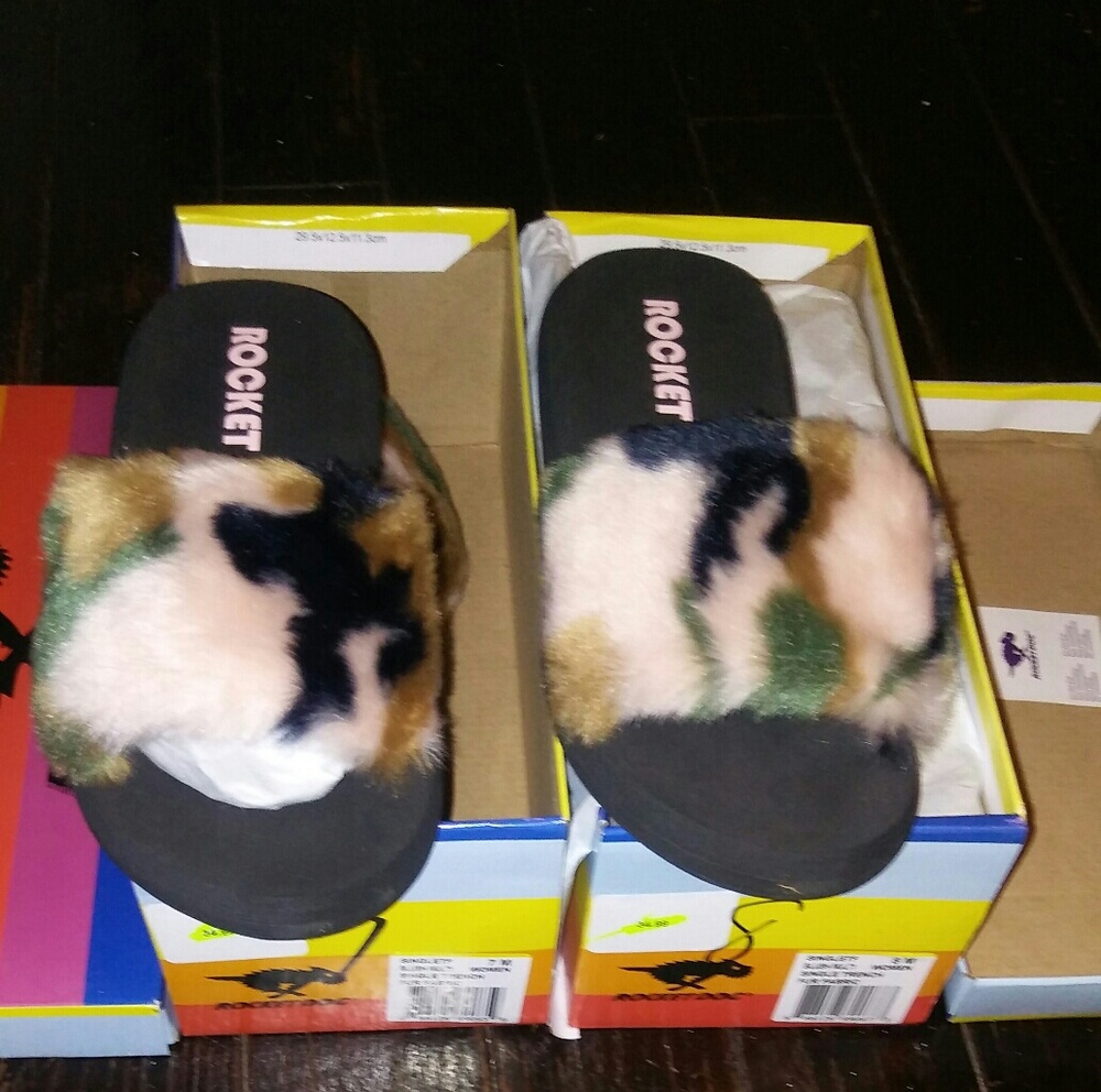 Brand new rocket dog slippers