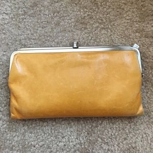 HOBO clutch