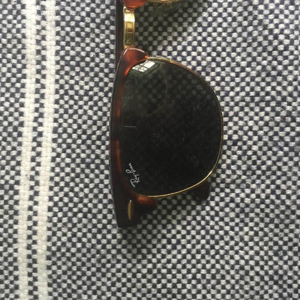 Ray-Ban Clubmaster • FLASH SALE