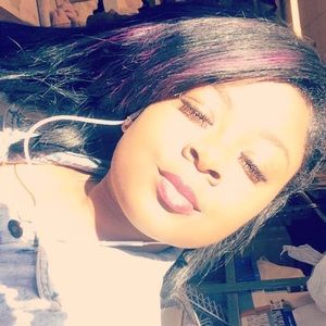 Meet your Posher, Breanna