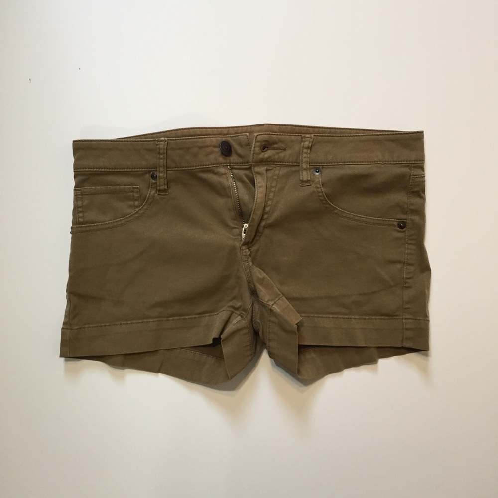Uniqlo Olive Green Cotton Khaki Shorts