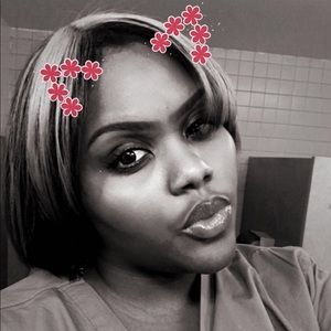 Meet your Posher, Eidaliz