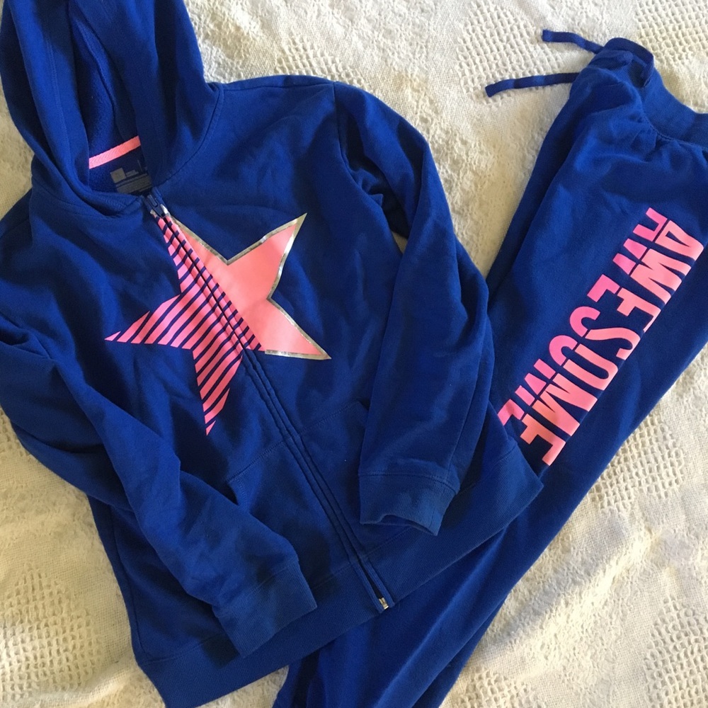 Girls sweat set!