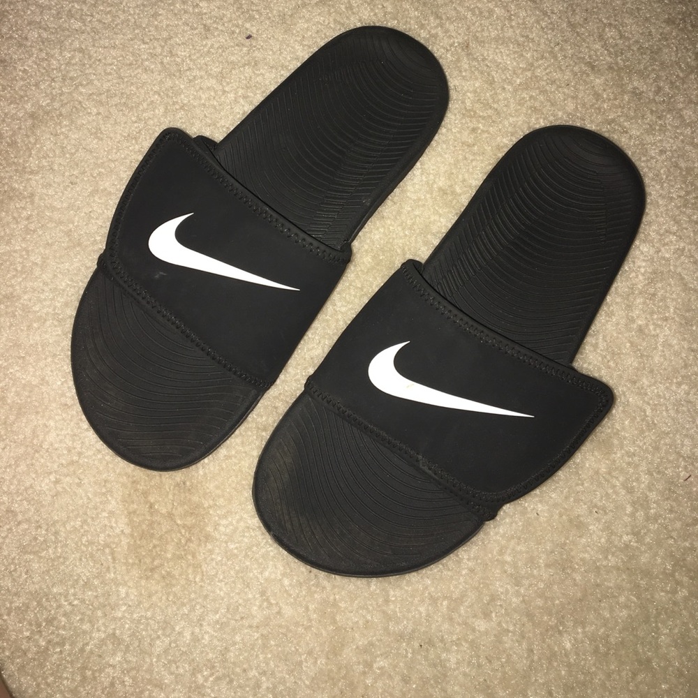 Black Unisex Nike slides