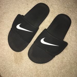 Black Unisex Nike slides