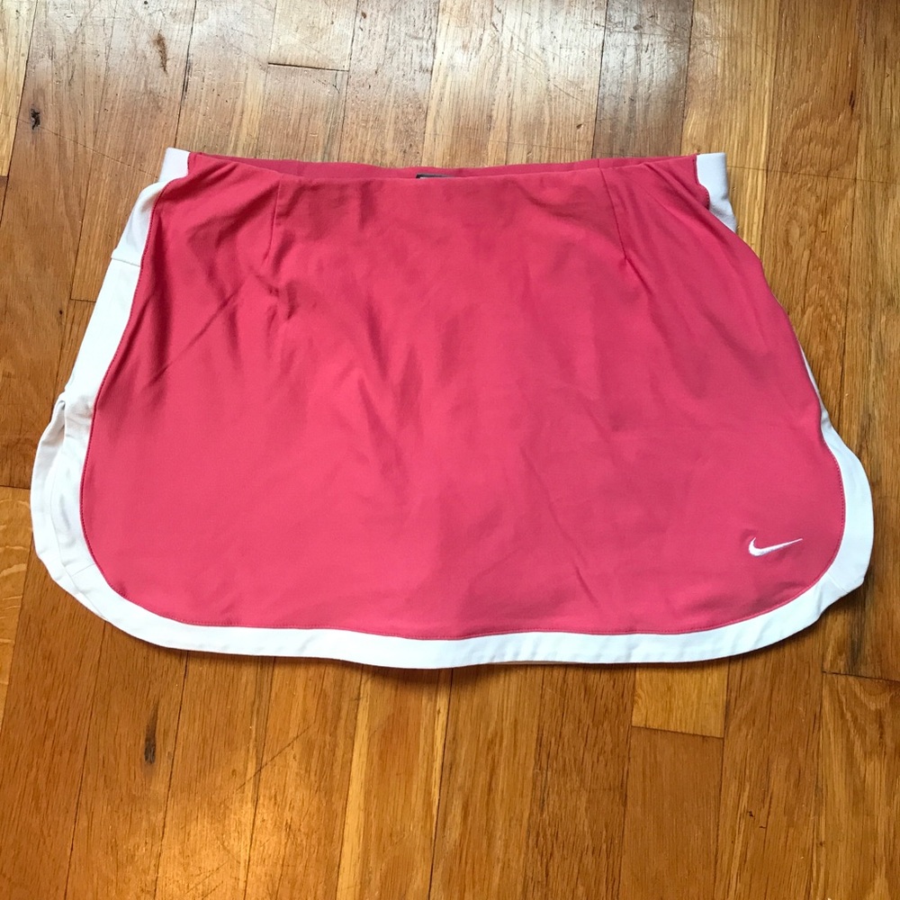 Nike Skirt w/ shorts