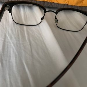 Meet your Posher, Drew