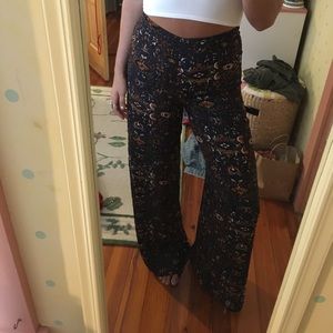 High waisted, flowy pants