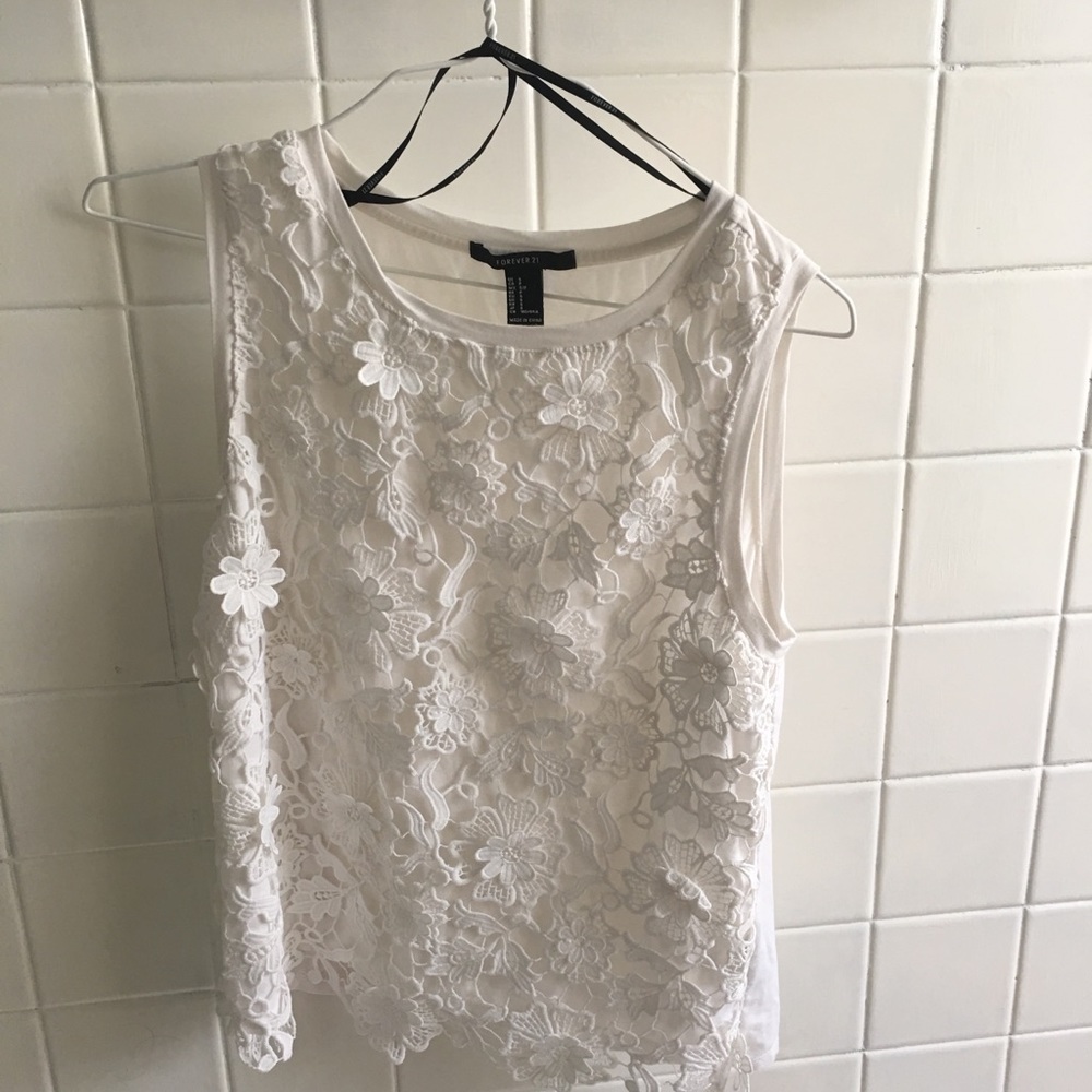 White top with flower lace detail