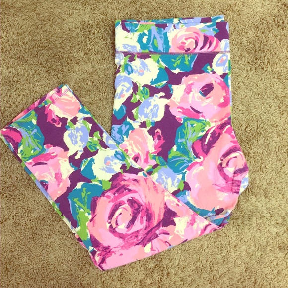 aerie Pants - Aerie rose printed leggings. Size XXL