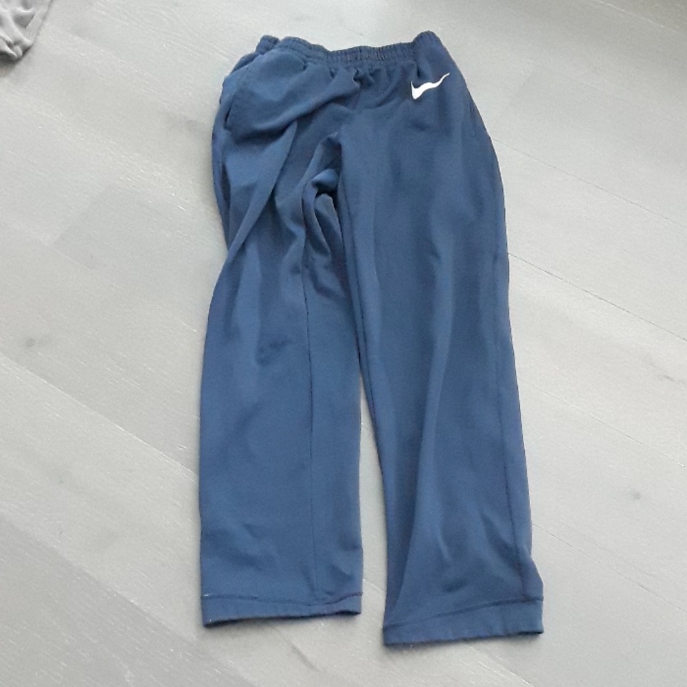 Nike thermal pants