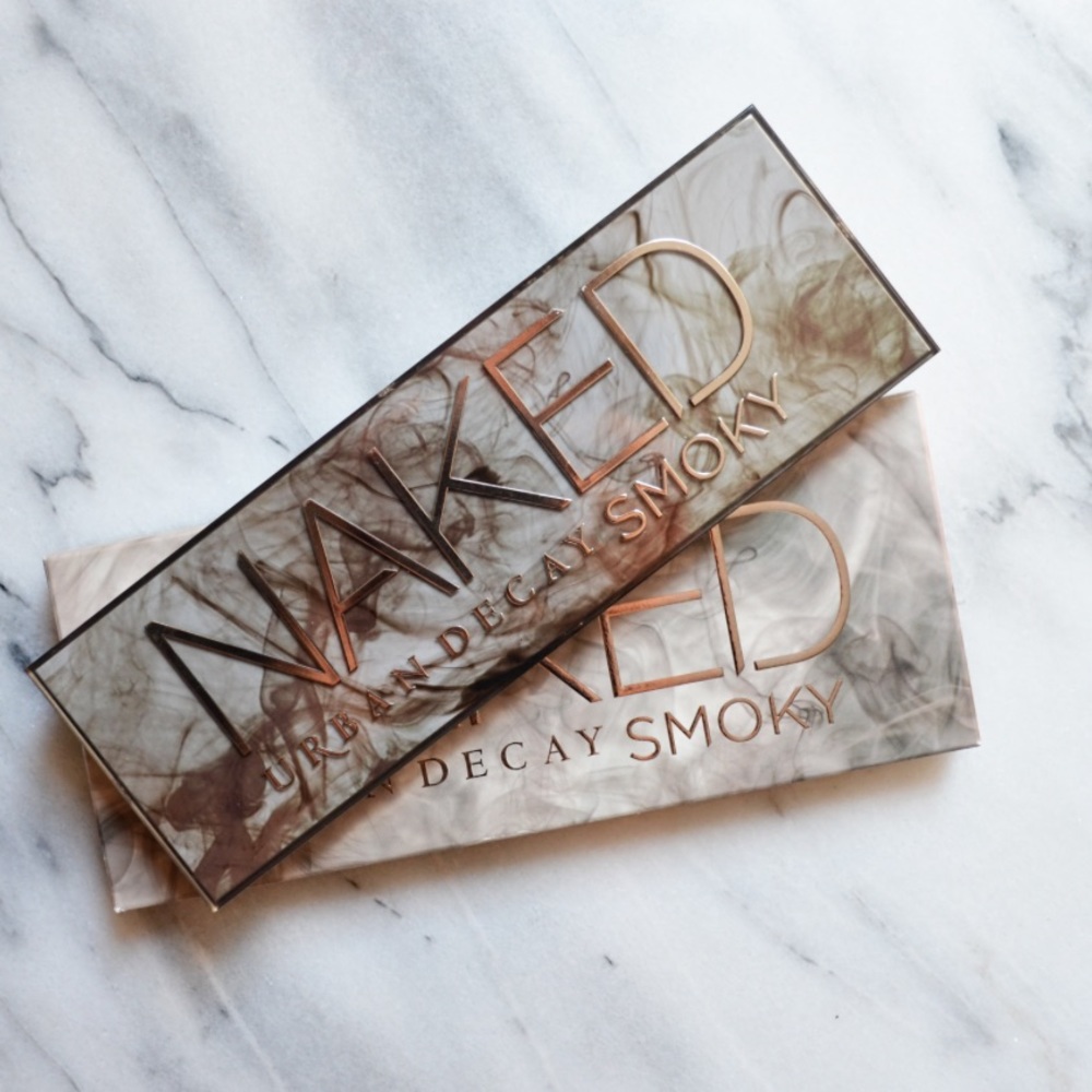 Urban Decay Smoky Palette - Picture 2 of 5