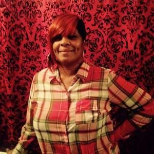 Meet your Posher, Nia