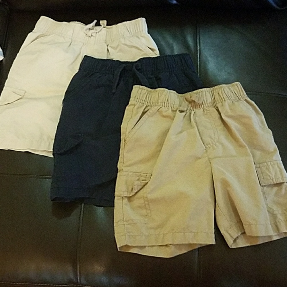 3 pairs toddler shorts.