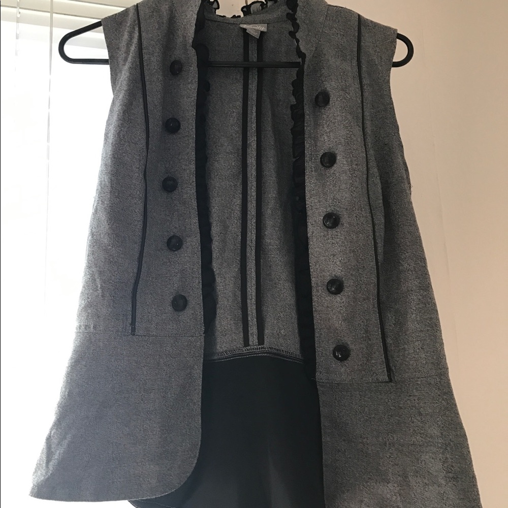 Vanity vest