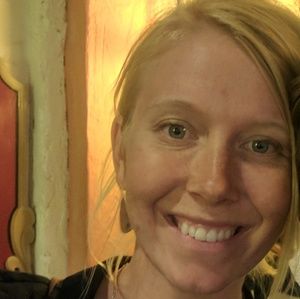 Meet your Posher, Becky