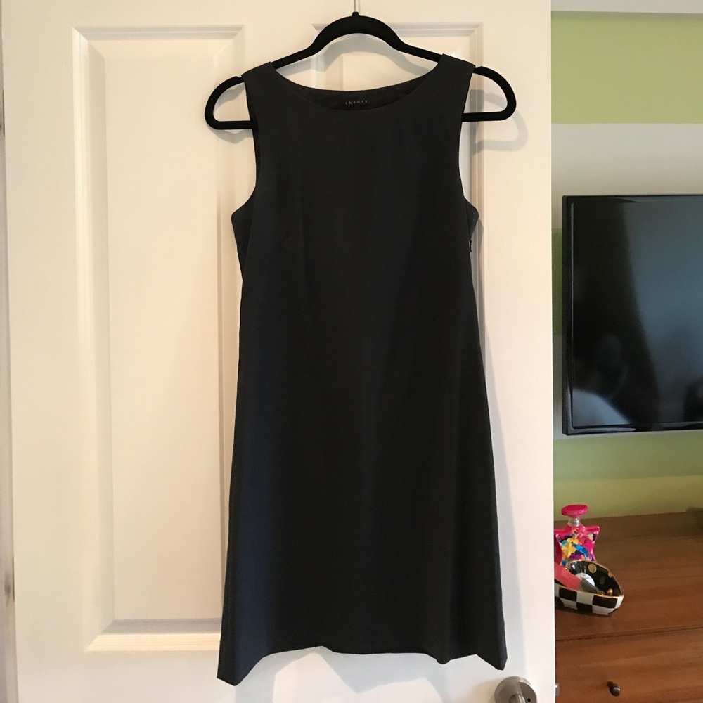 Dark Gray Theory size 4 suiting dress