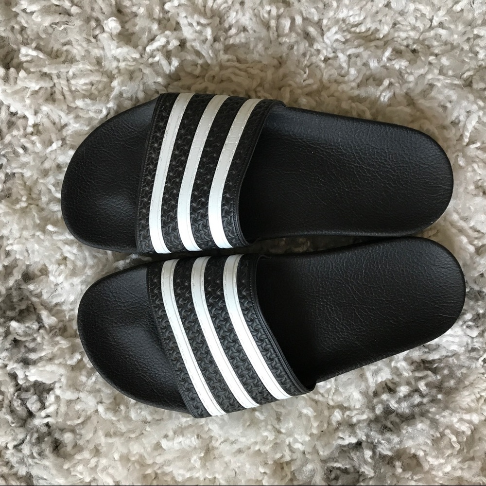 Adidas slider flip flop