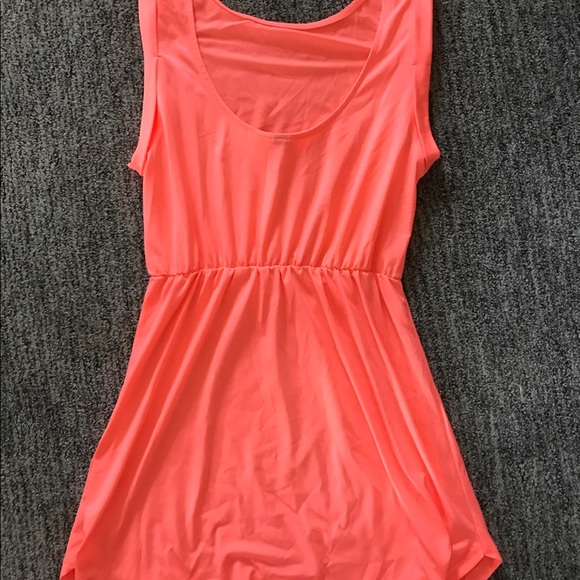 Dress - Picture 1 of 3