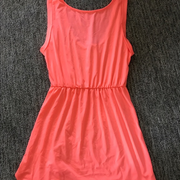 Dress - Picture 3 of 3