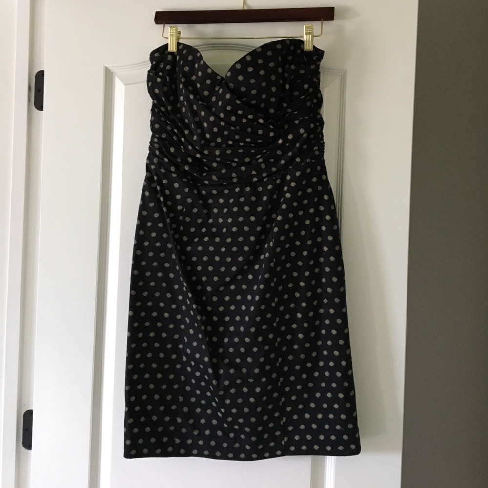 🆑 3/$15 H&M Strapless Polka Dot Dress