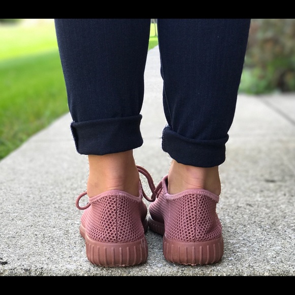  Mauve Fly Knit Sneakers - Picture 3 of 5