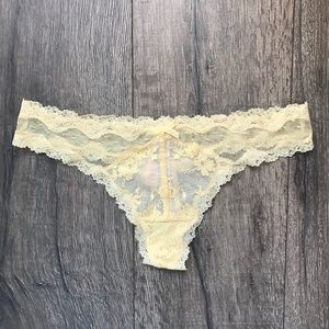 Victoria's Secret Dream Angels Lace & Dot Mesh