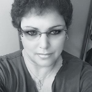 Meet your Posher, Gina