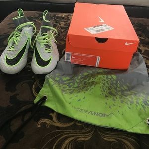 Worn Once Nike Soccer Cleats!