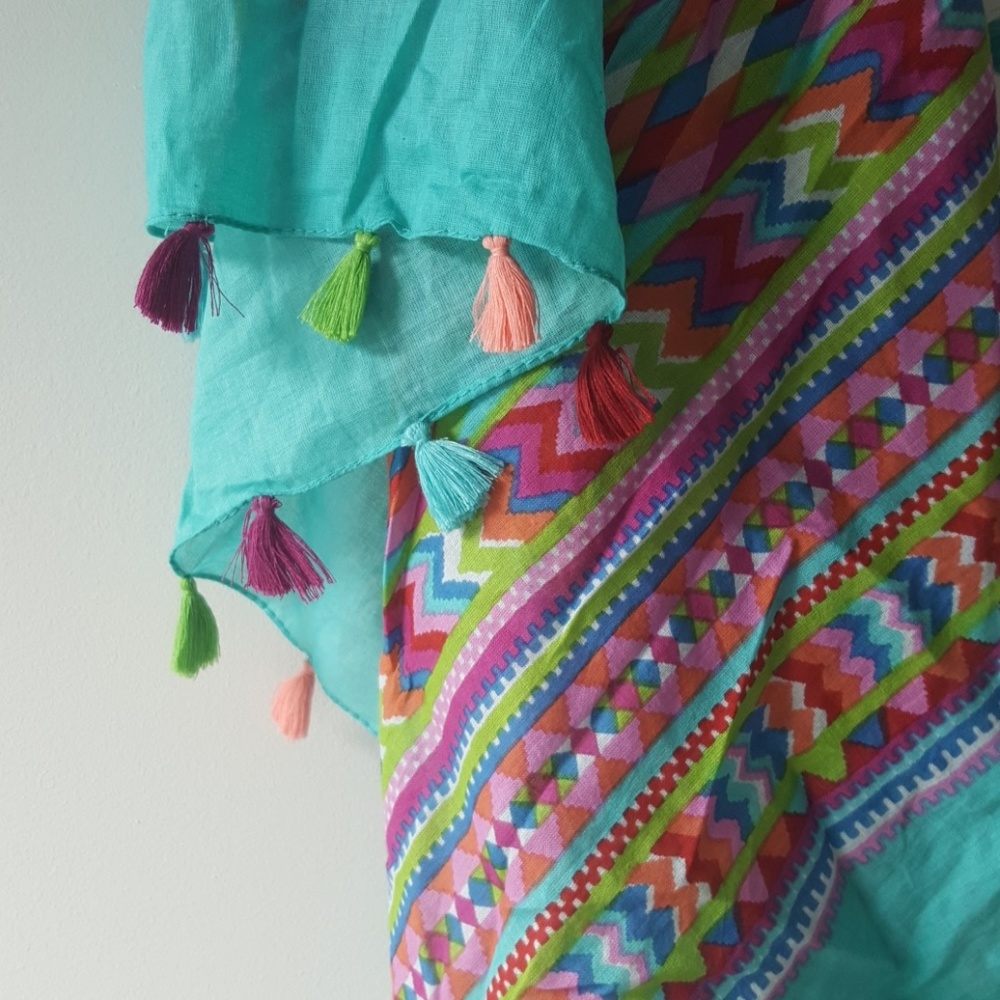 Scarf - Picture 2 of 2