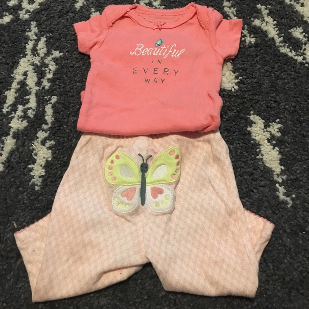 NWOT Newborn outfit