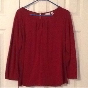 Long sleeve tee, zips up back