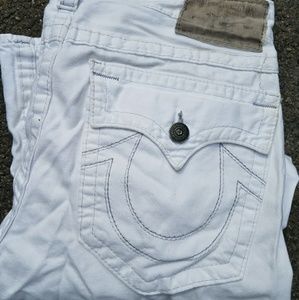 White truey jeans