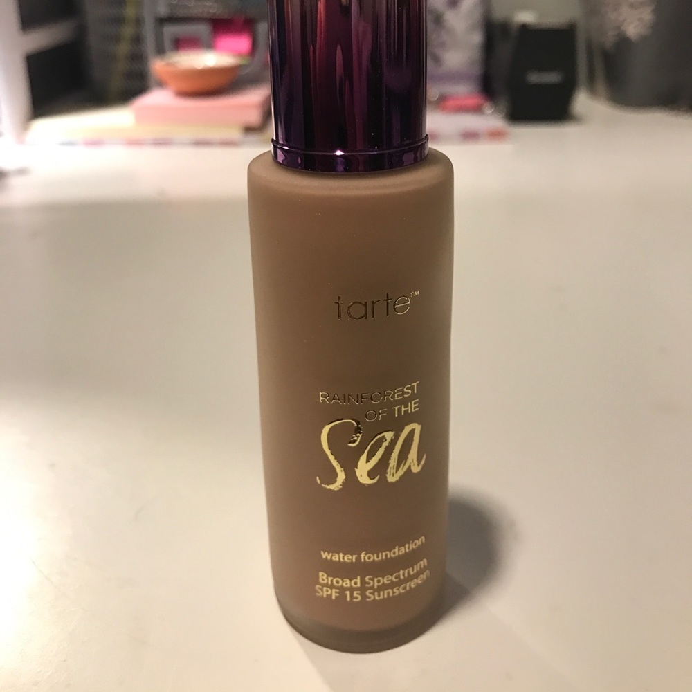 Tarte rainforest of the sea water foundation