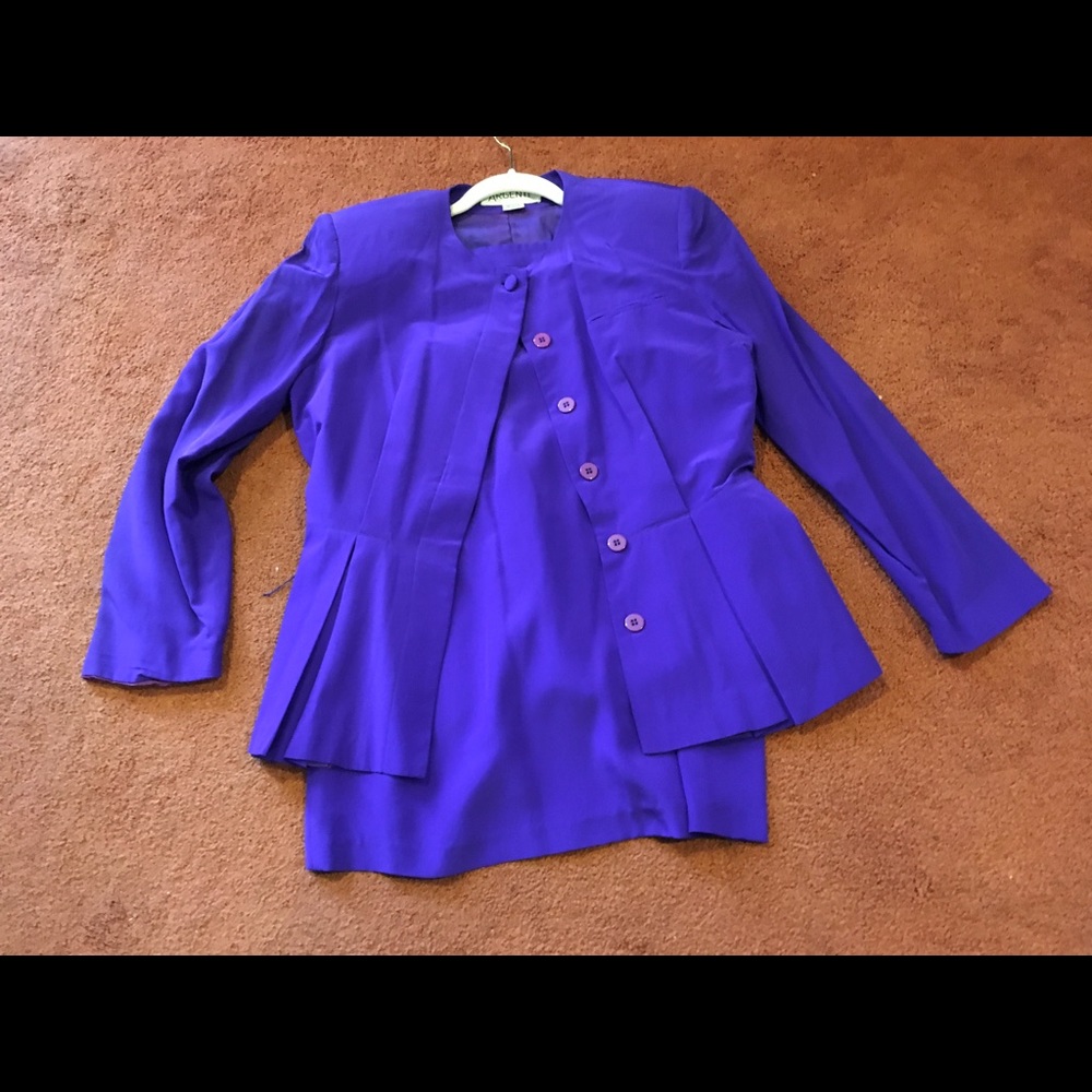 Silk Argentina 2 Piece Silk Suit