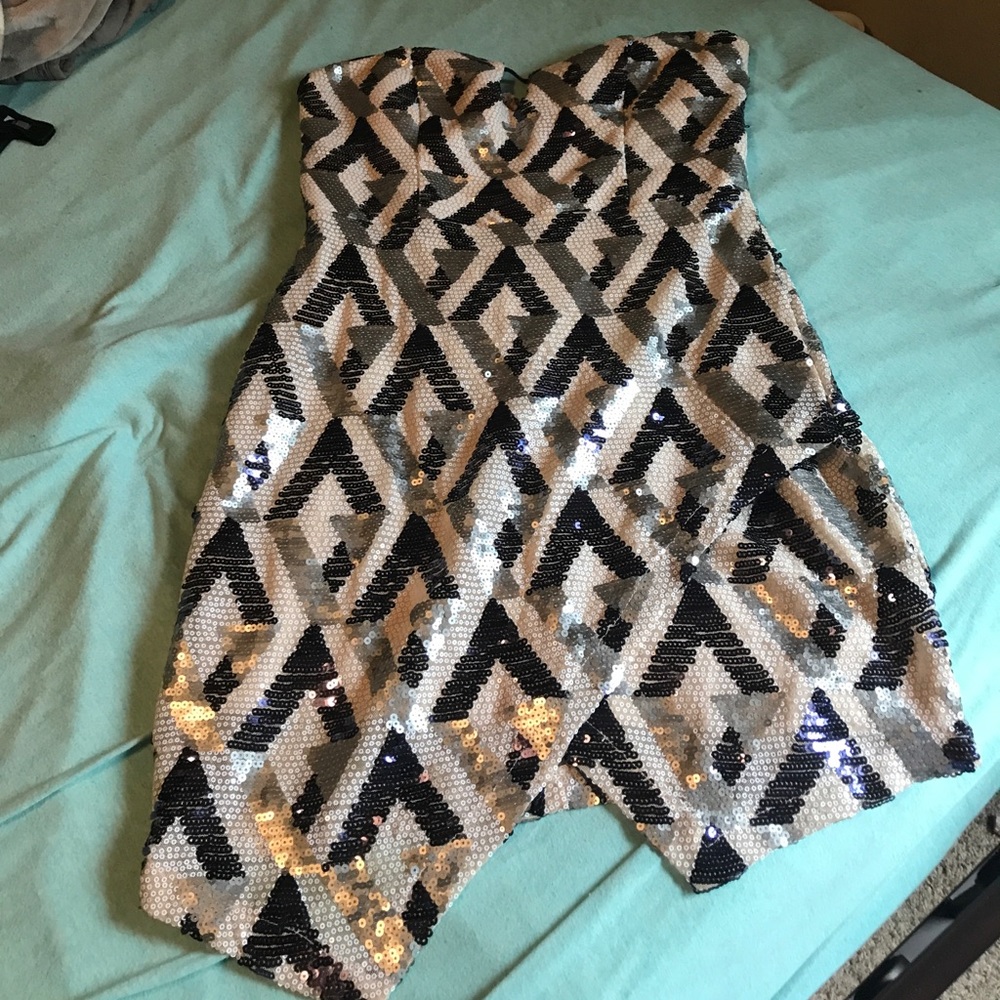Sequin strapless dress