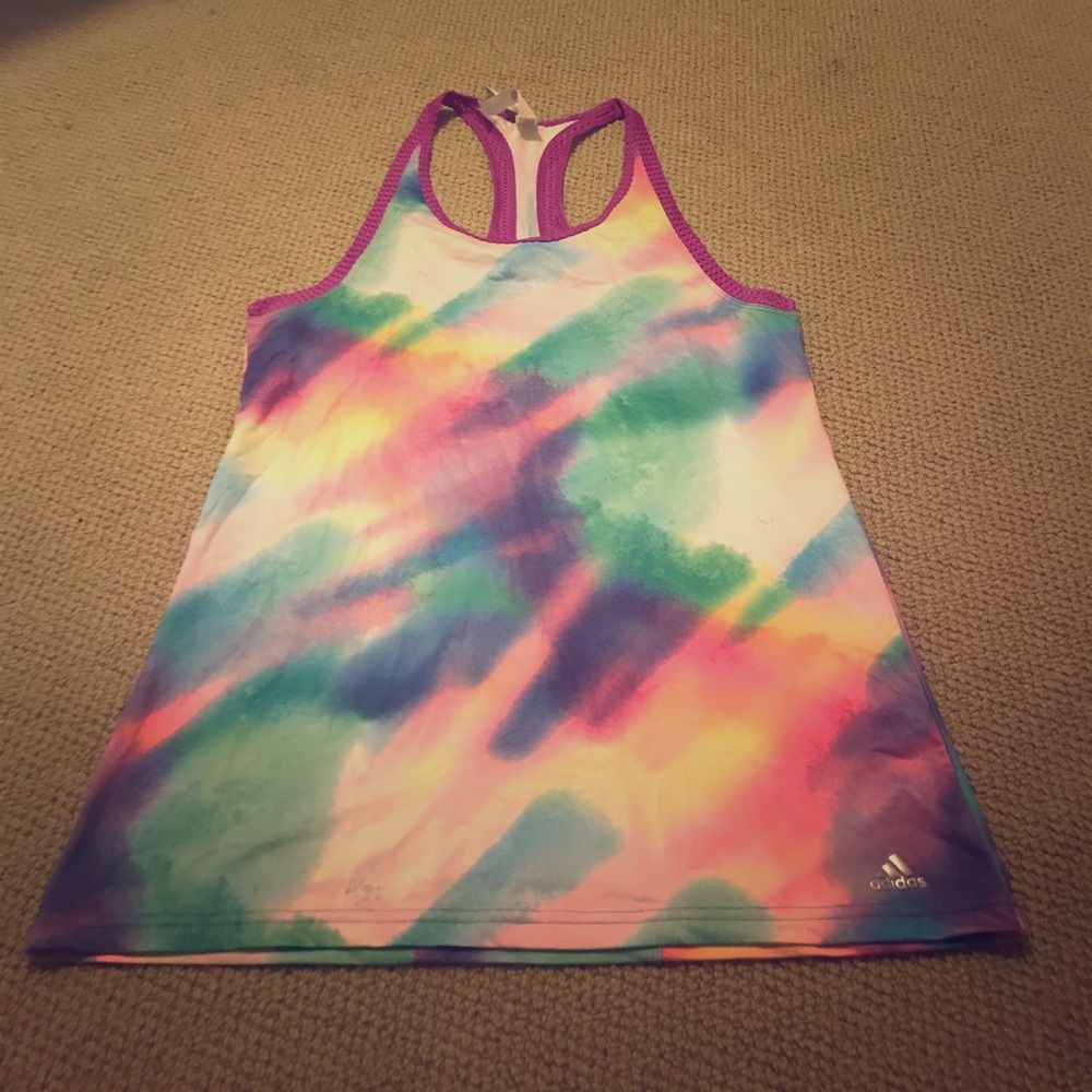 Adidas tank size small