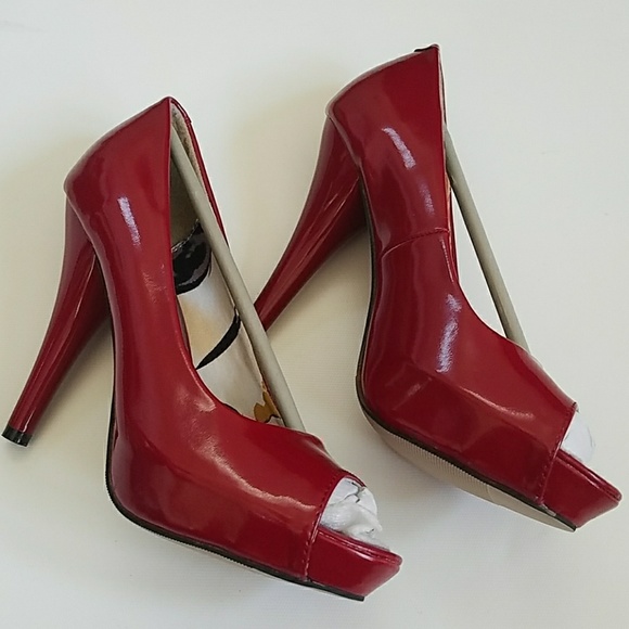 Madden Girl Patent Heels - Picture 2 of 8