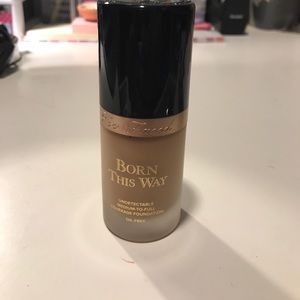 Born this way too faced foundation