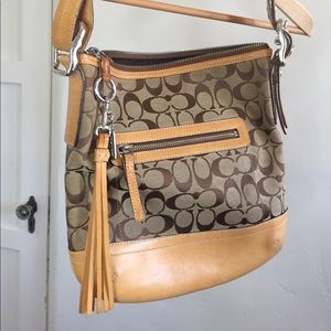 Cream & Tan Coach Shoulder Bag