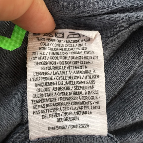 PINK "You Can't Tan With Us" muscle tank - Picture 7 of 8