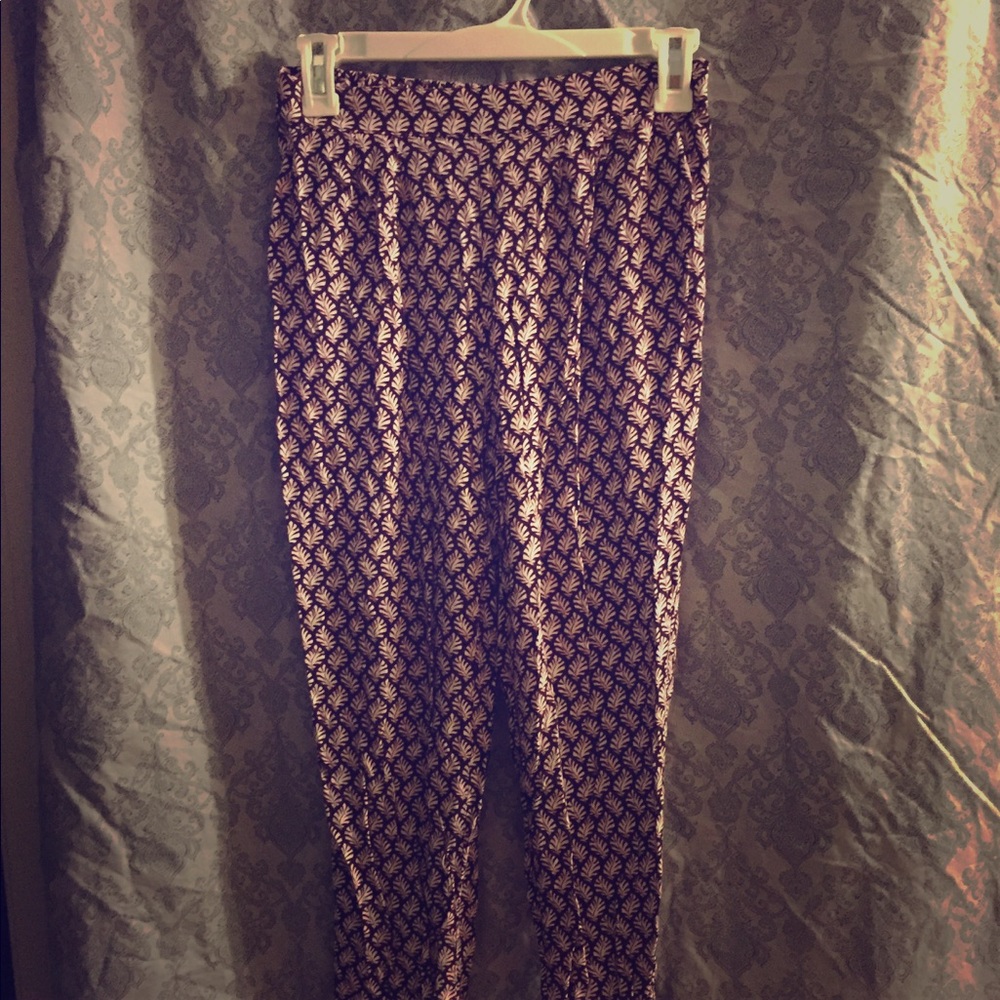 Printed pants.