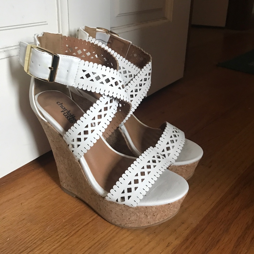 NWOT Charlotte Russe wedges