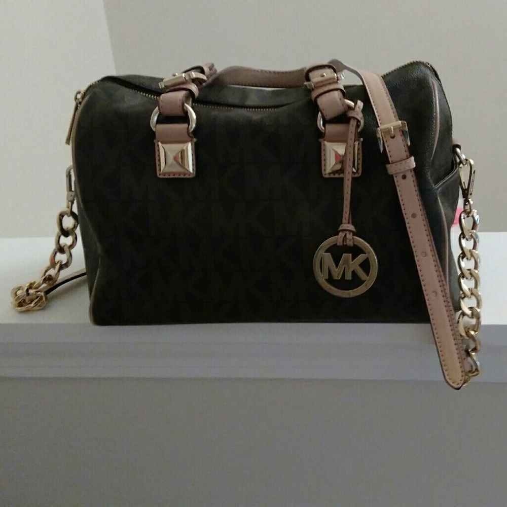 🛍SOLD🛍Michael Kors purse