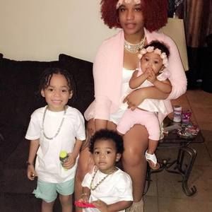 Meet your Posher, Diamond