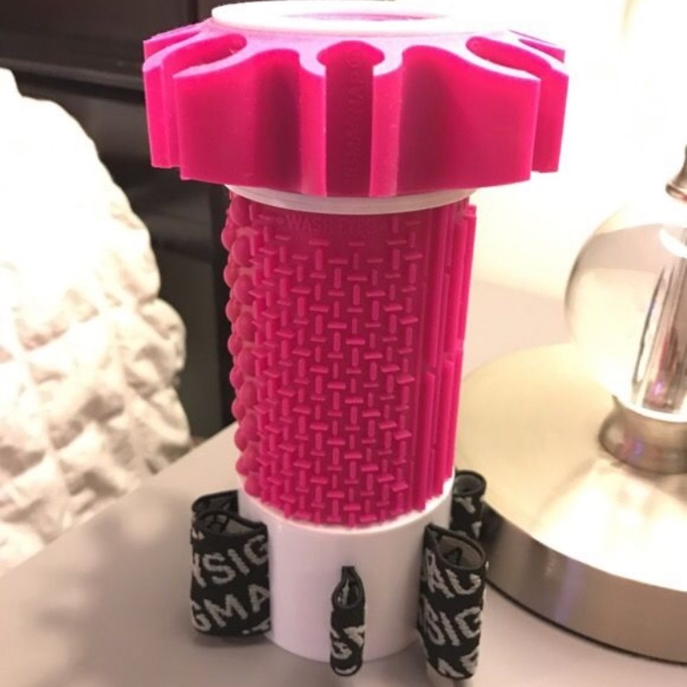 Sigma Beauty Brush Cleaner