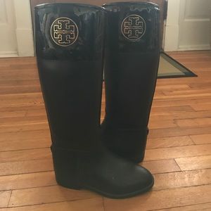 Hardly worn Tory Burch rain boots