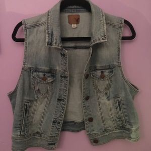 Light Wash American Eagle Outfitters Denim Vest